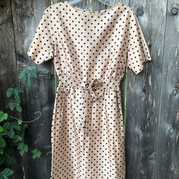 1960's VINTAGE Henry Lee Polka Dot dress - Picture 3 of 8